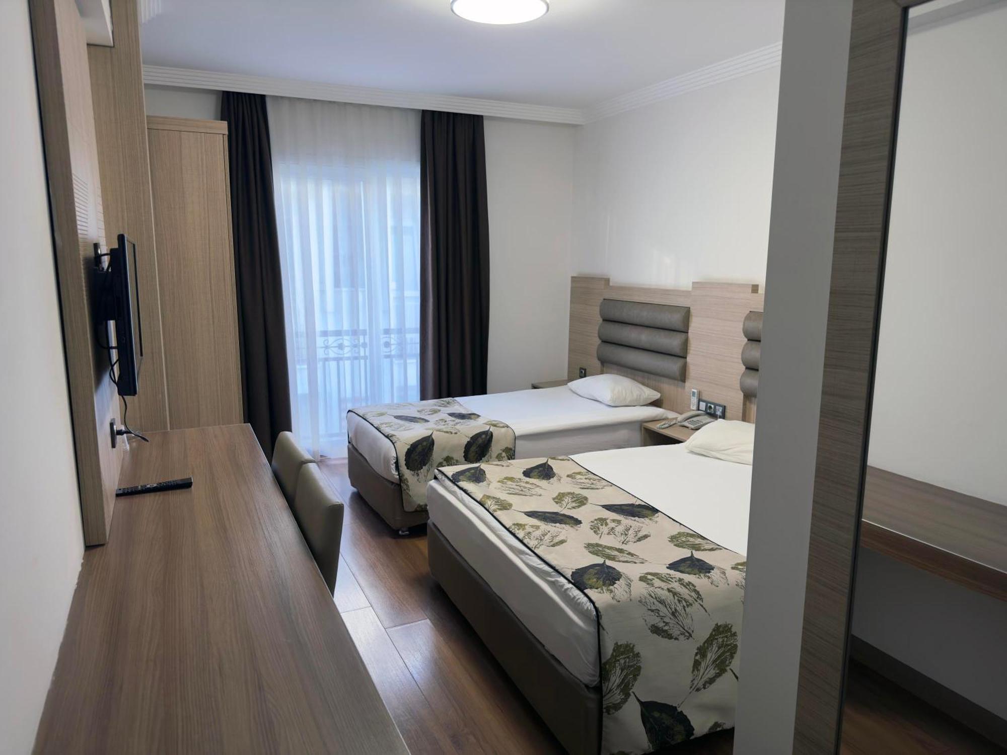 Hotel Mandalin Antalya Exteriör bild