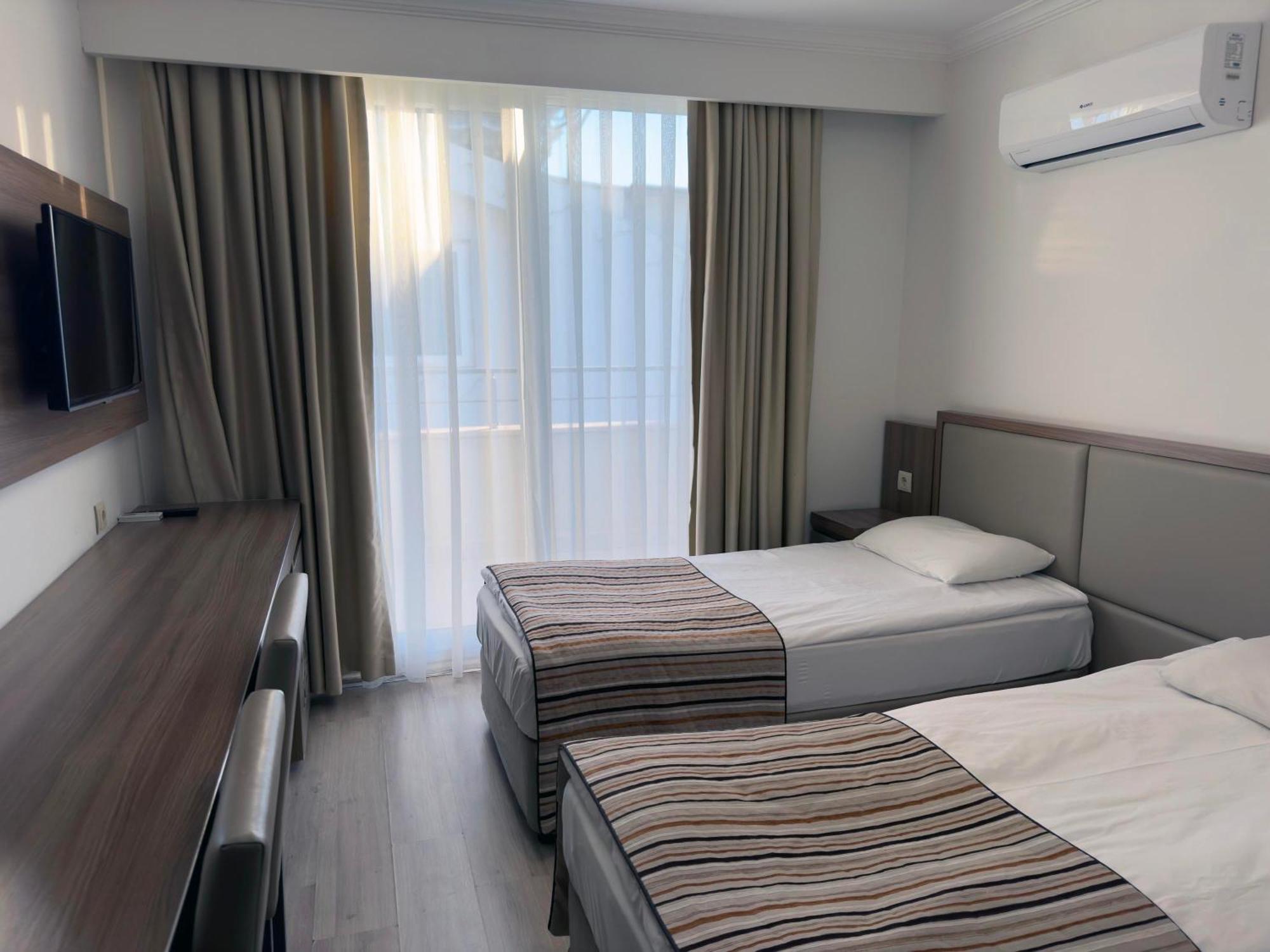 Hotel Mandalin Antalya Exteriör bild