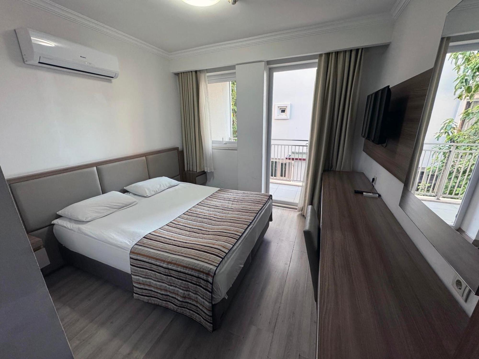 Hotel Mandalin Antalya Exteriör bild